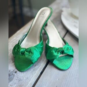 Vintage 70’s 80’s Dyed Bakers “Sandy” Slip-On Sandal Women's Sz-8 Green. EUC